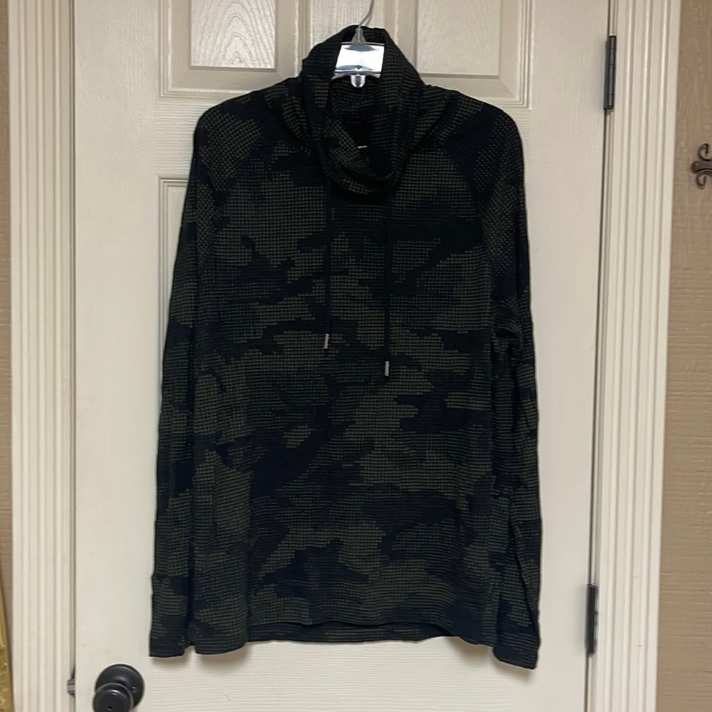 Express size medium top. Cowl neck. Stretchy fabric.